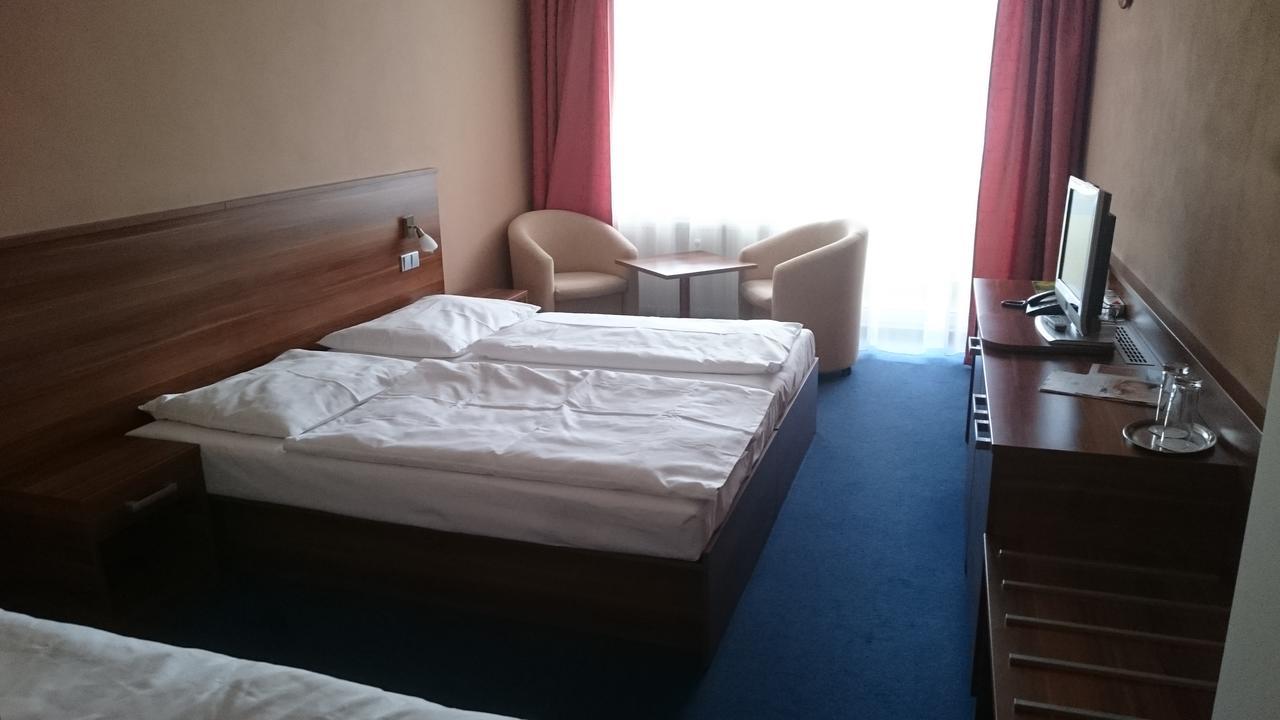 Lipno Wellness - Frymburk Hotel Private Family Room Exterior foto